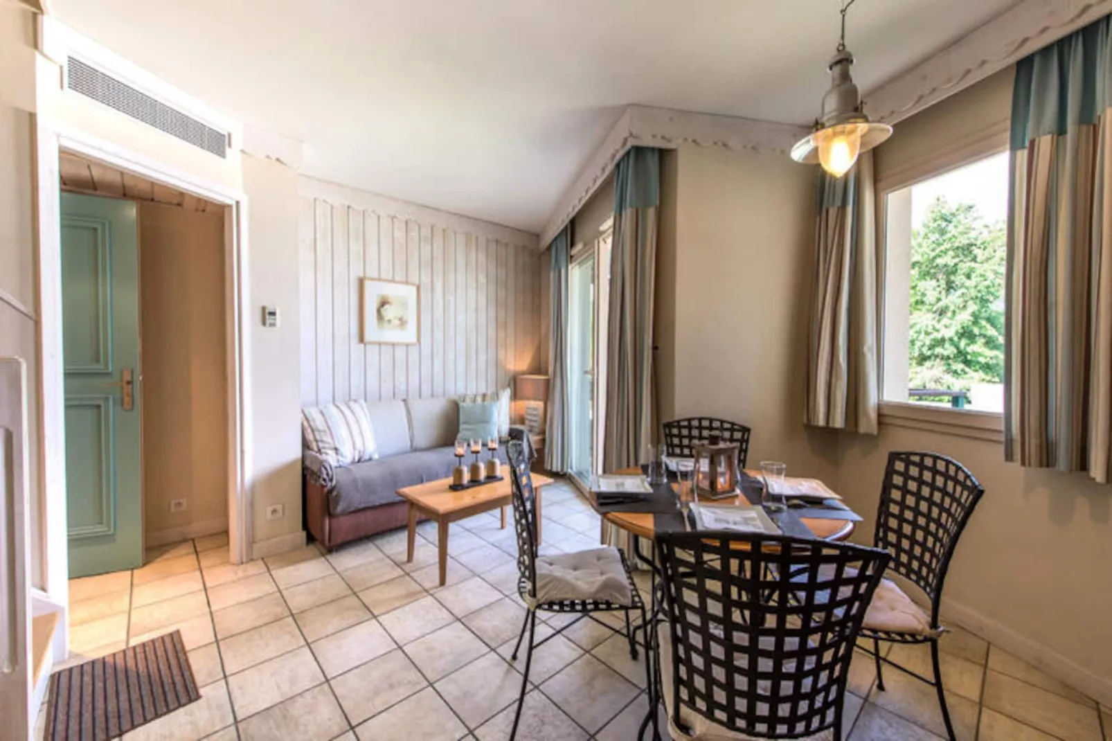 Appartements à Duingt-Niet-getagd