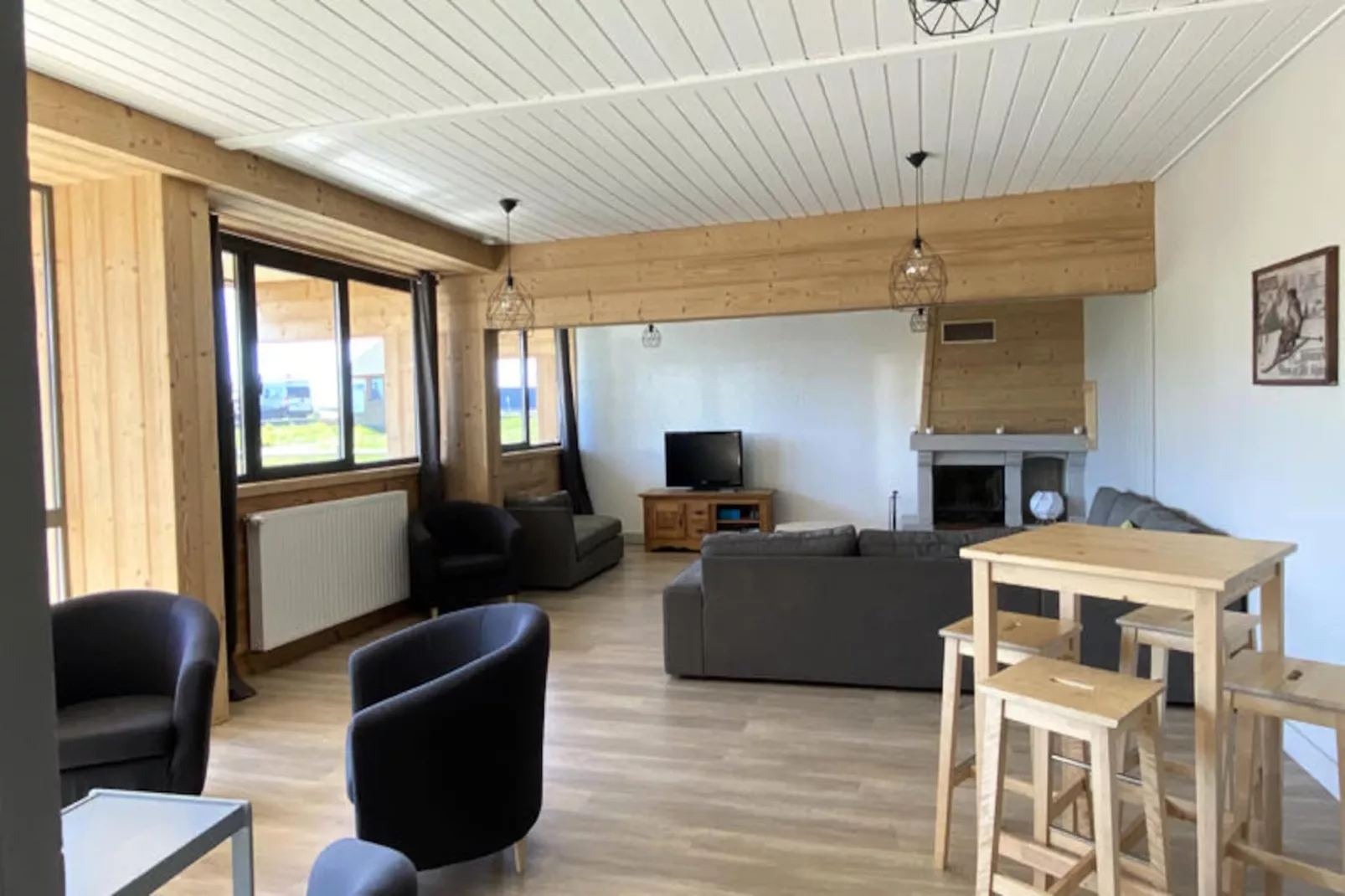 Mobil Home - Bungalow - Cottage à Albepierre Bredons-Niet-getagd