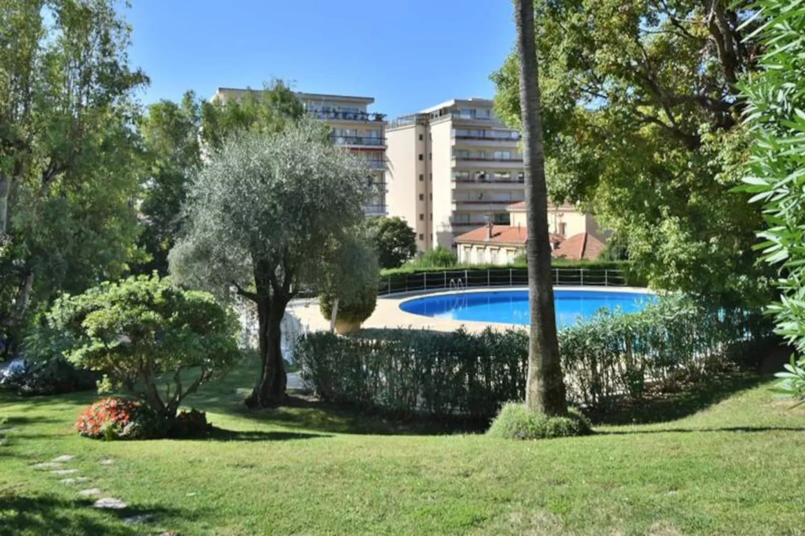 Résidence 3p Proche Centre Ville, Piscine Et Vue Mer-Niet-getagd