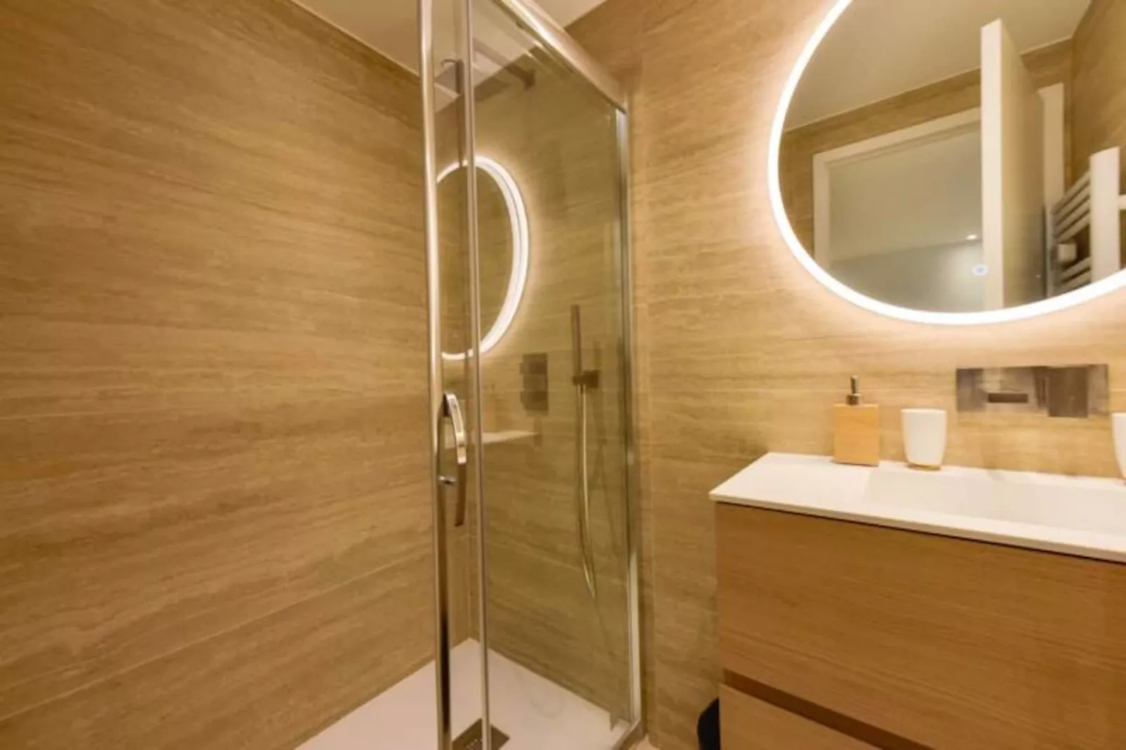 Résidence 2p De Standing &agrave; 100m Du Palais-Niet-getagd