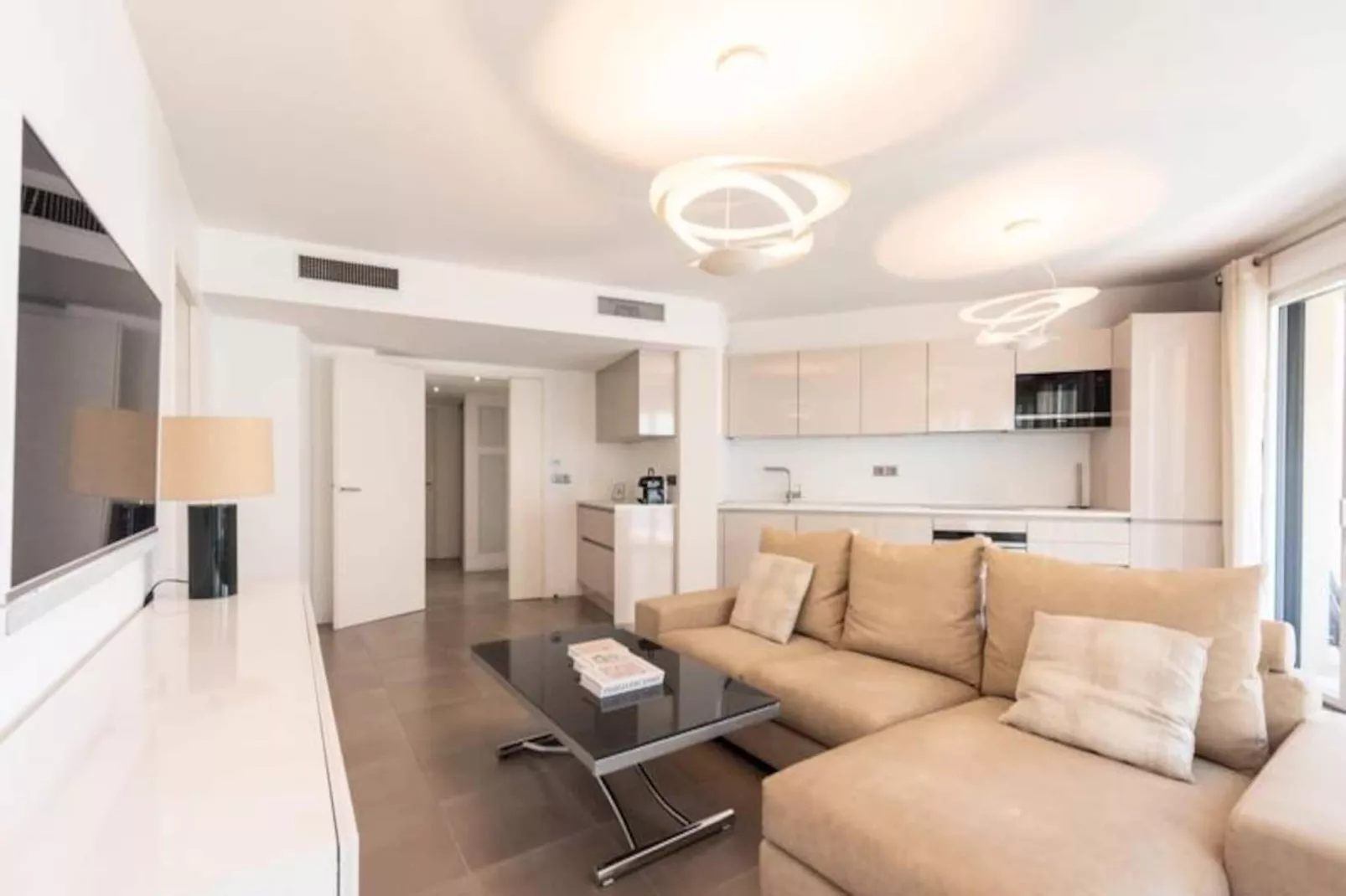 Résidence 3p Piscine, Parking Et Plages &agrave; 100m-Niet-getagd