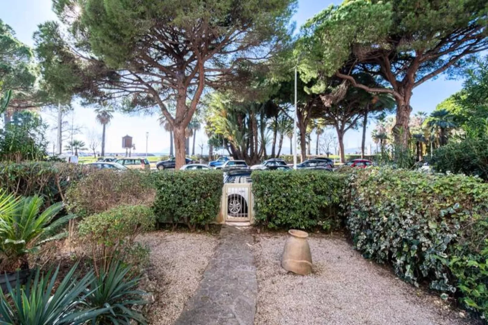 Résidence Rez-de-jardin Croisette Vue Mer Avec Garage-Niet-getagd