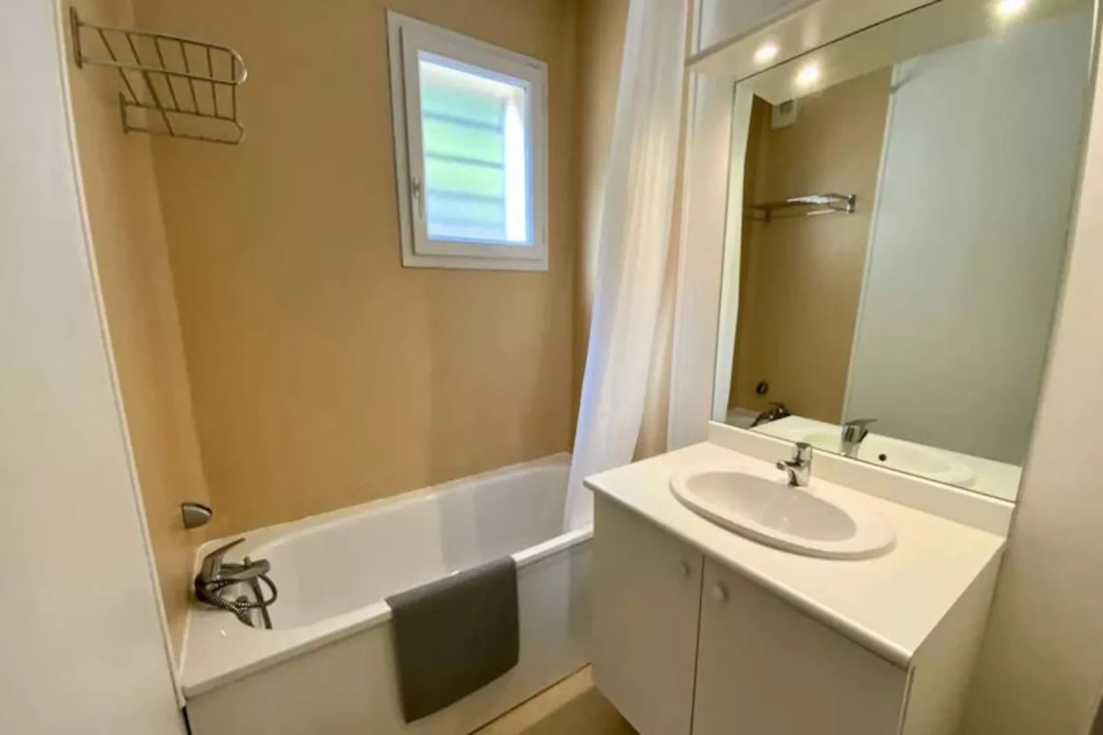 Résidence Les Na&iuml;ades J57 - 2 Chambres Pour 6 Personnes !-Niet-getagd