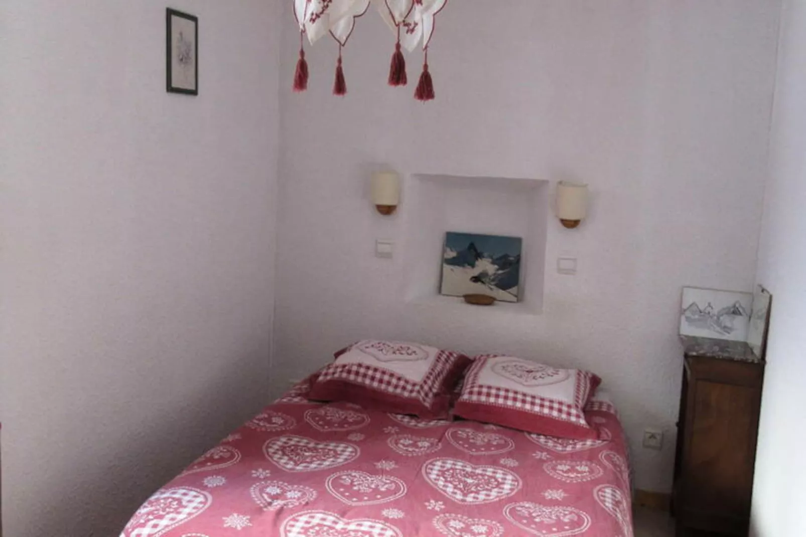 Résidence Maison Monnier-Niet-getagd