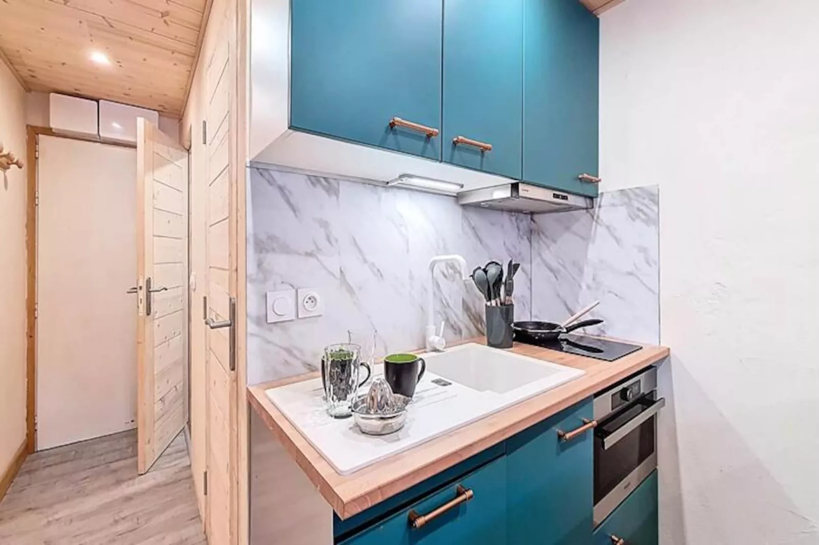 Résidence Lauziere - Niet-getagd