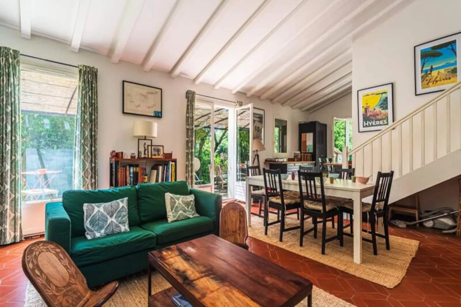 Maison Lumière Des Pins --Niet-getagd