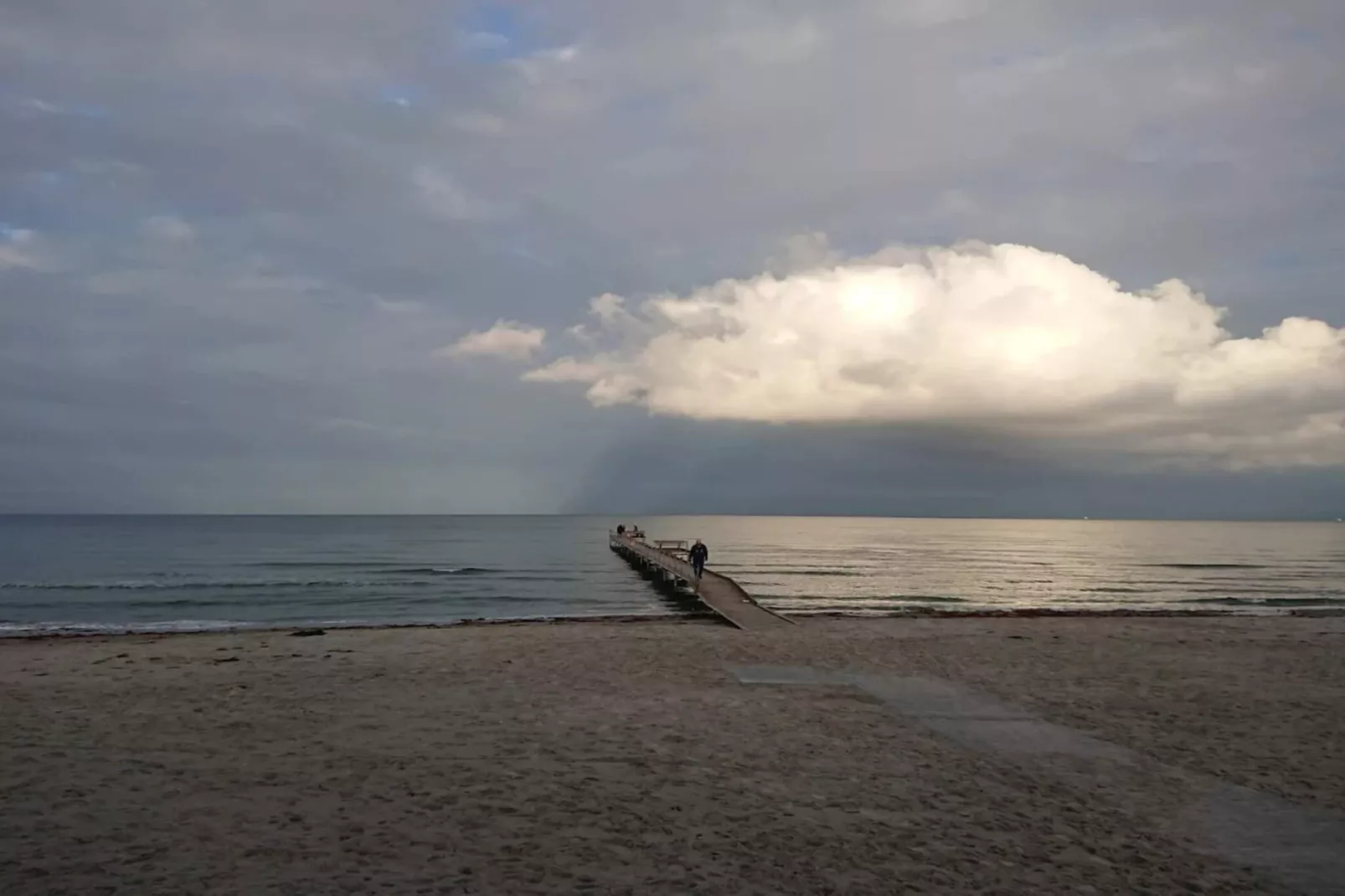Luxe toevluchtsoord bij Bratten Strand-By Traum-Waterzicht