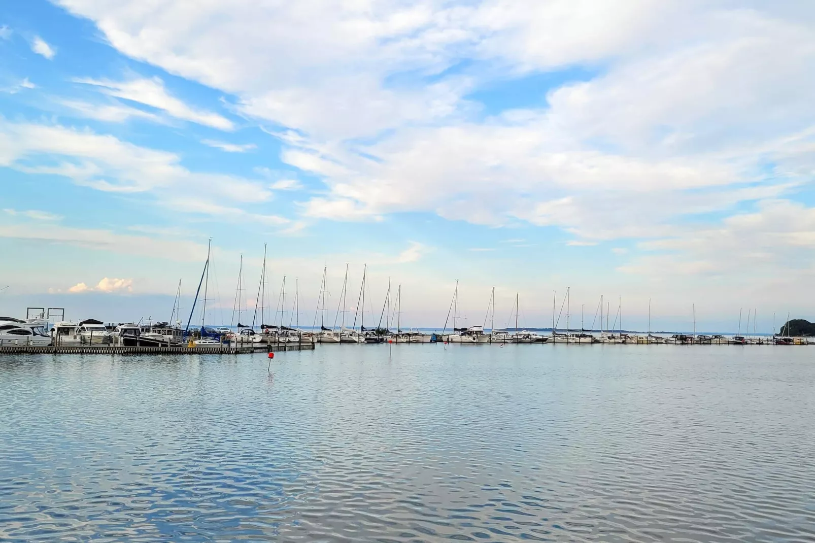 Gerenoiveerde Toevlucht in Hejlsminde-By Traum-Waterzicht