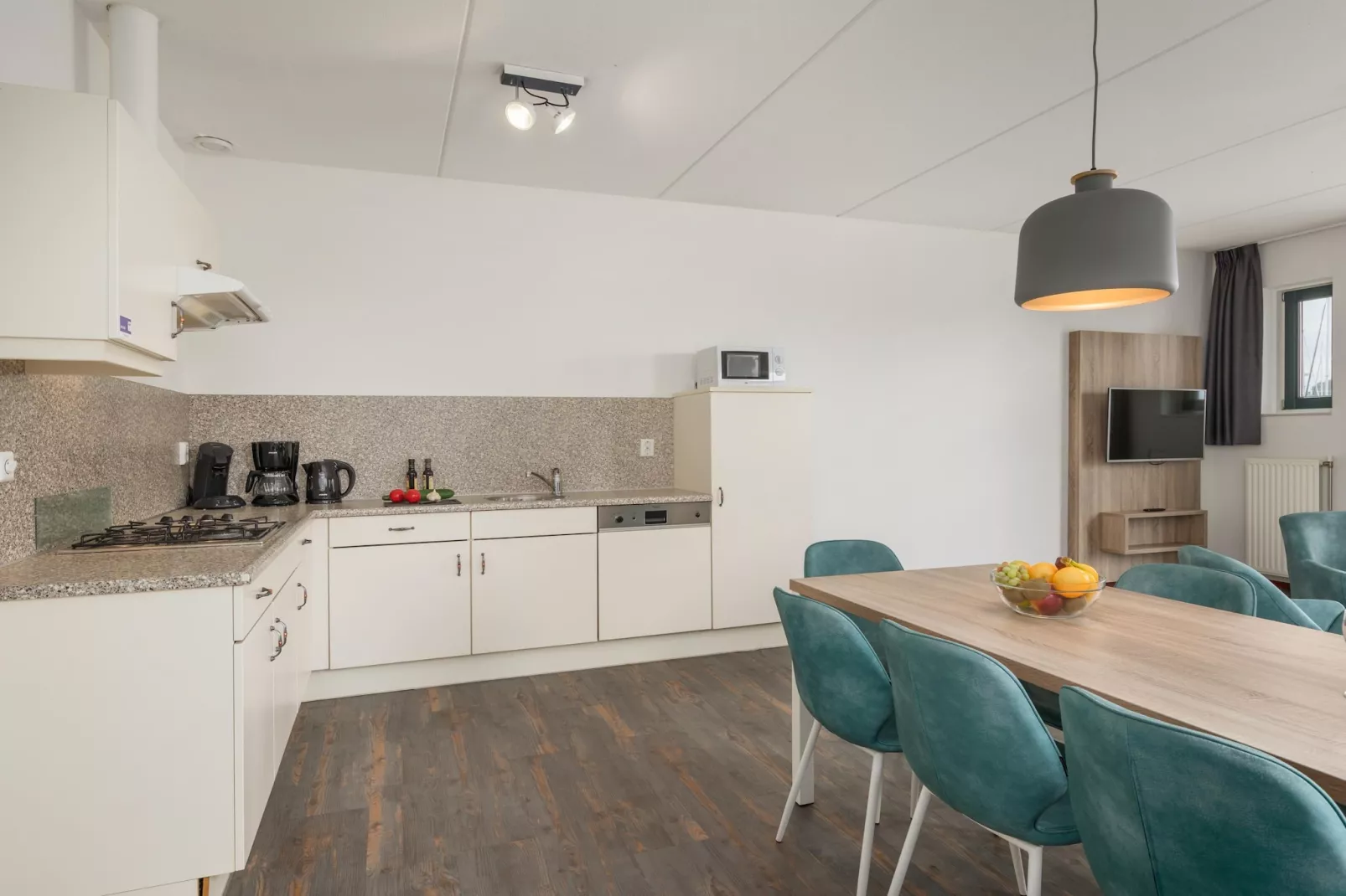 Marinapark Volendam 14-Keuken