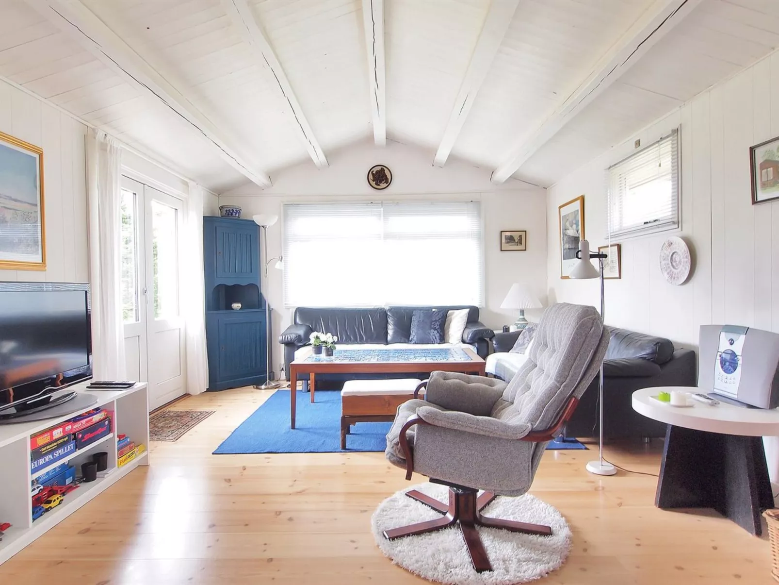 "Aarno" - 700m from the sea-Binnen