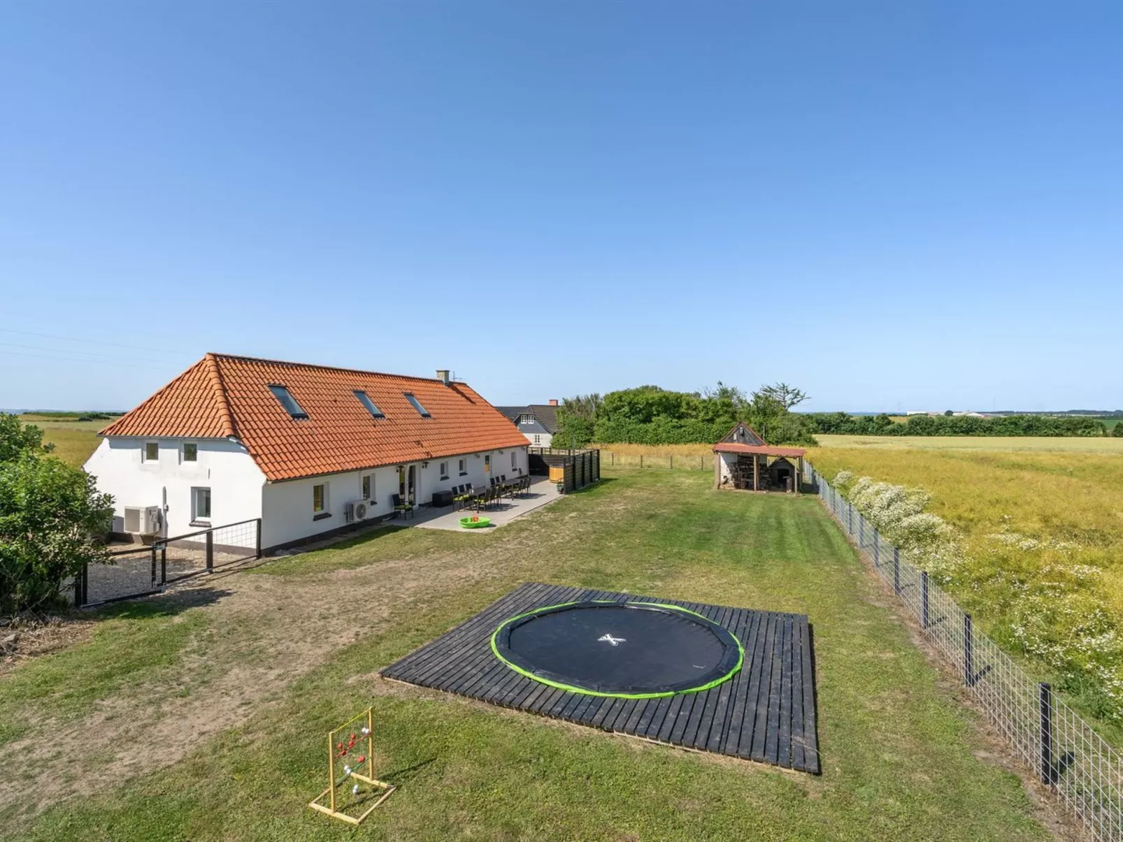 "Ailke" - 2km to the fjord-Buiten