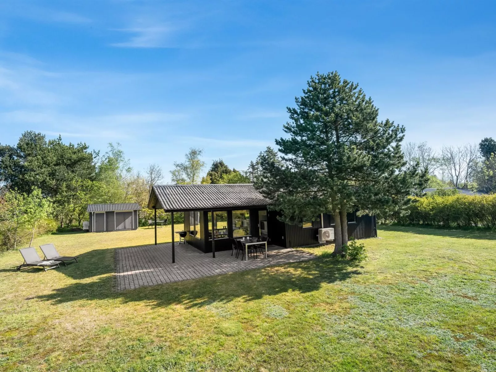 "Lars" - 250m from the sea-Buiten