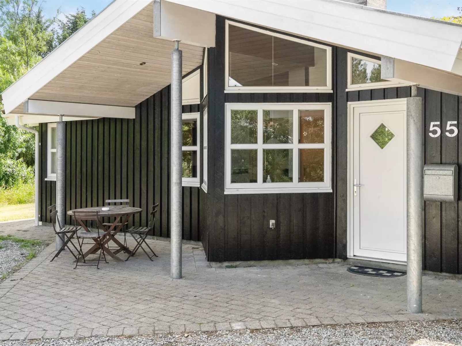 "Bina" - 1.9km from the sea-Buiten