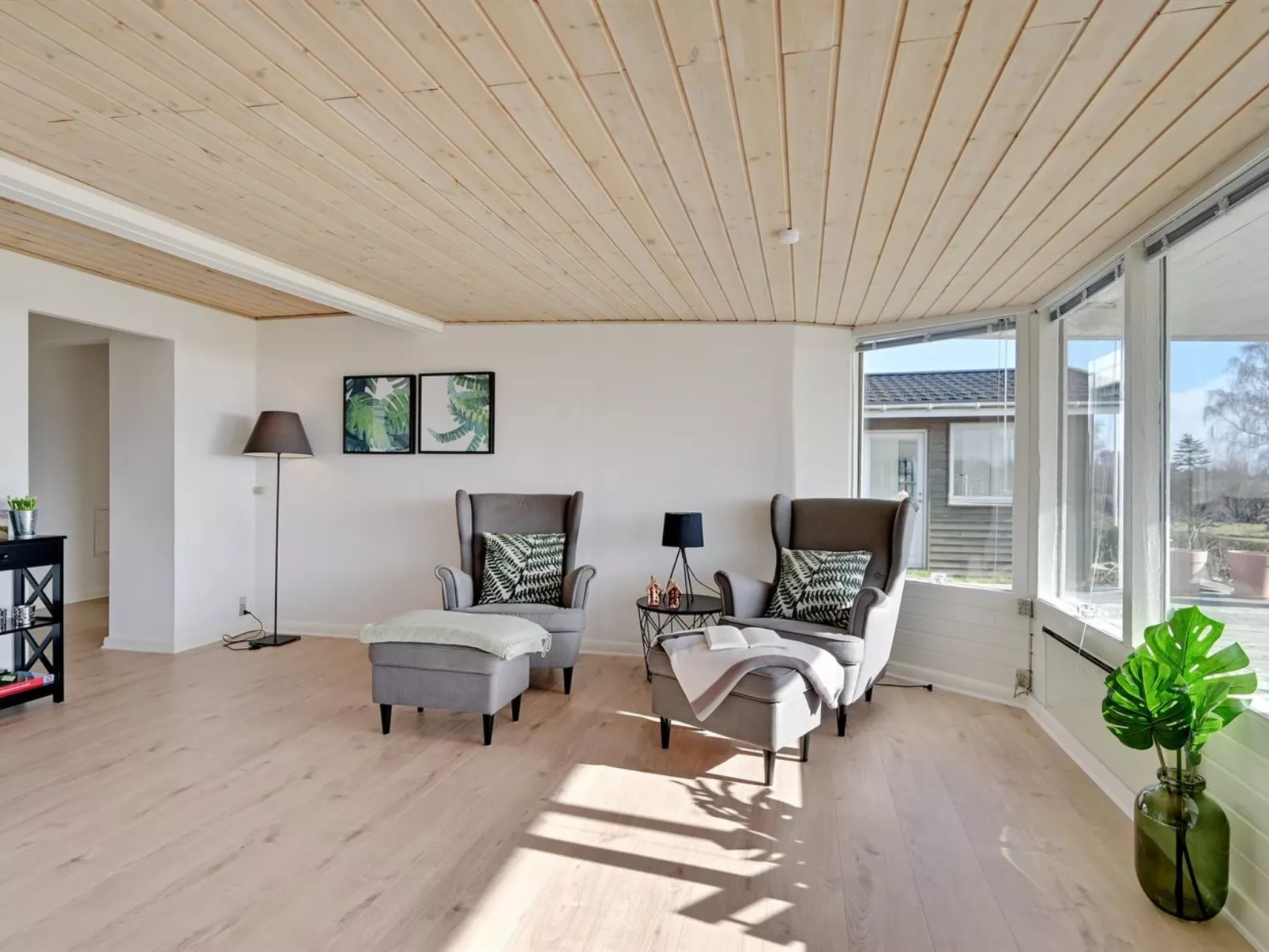 "Caren" - 125m to the fjord-Binnen