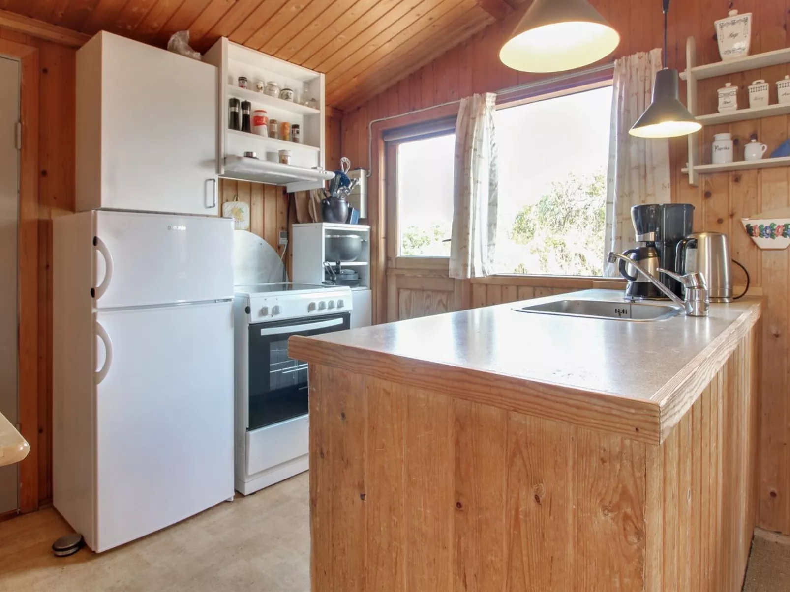 "Ami" - 200m from the sea-Binnen