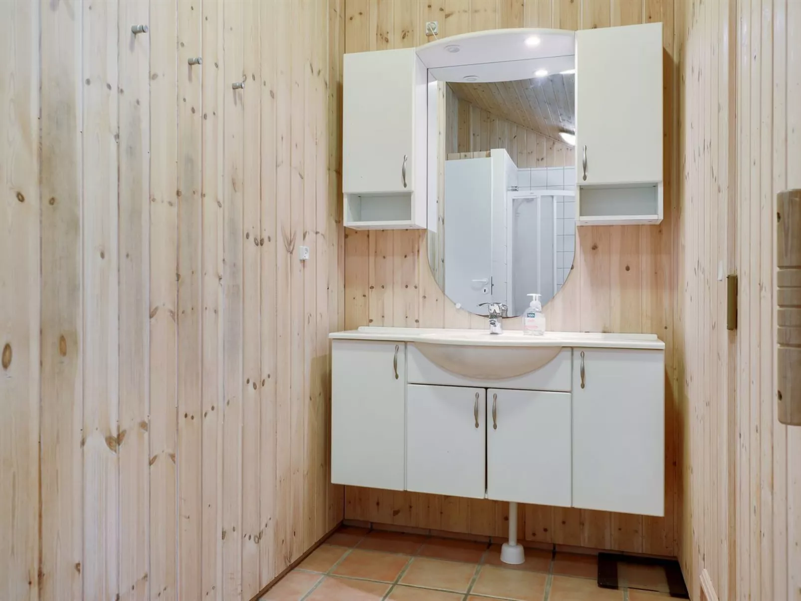 "Ailen" - 500m from the sea-Binnen