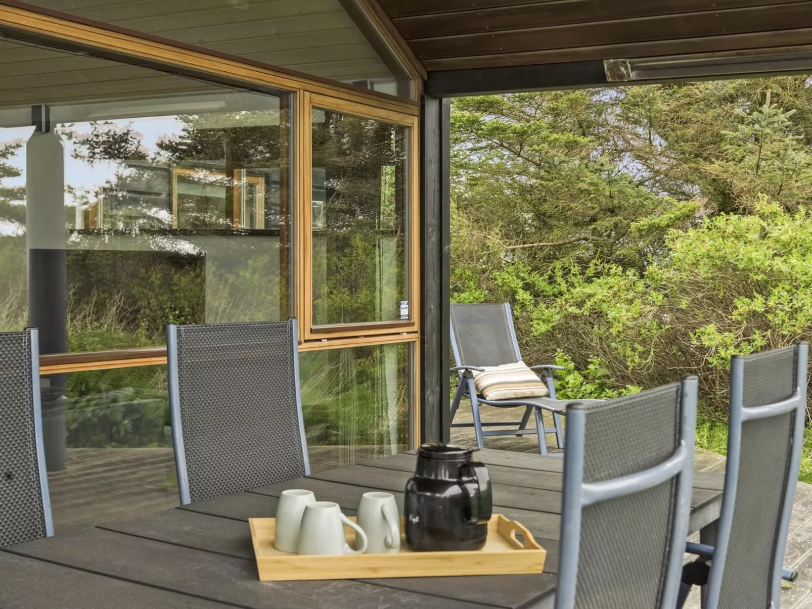 "Ilmatar" - 650m from the sea-Buiten