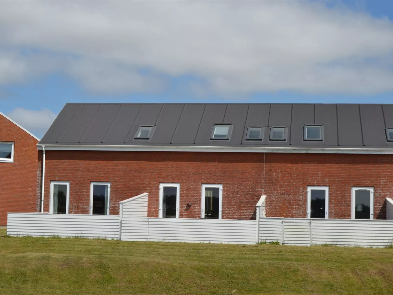 "Nayana" - 2.3km from the sea-Buiten