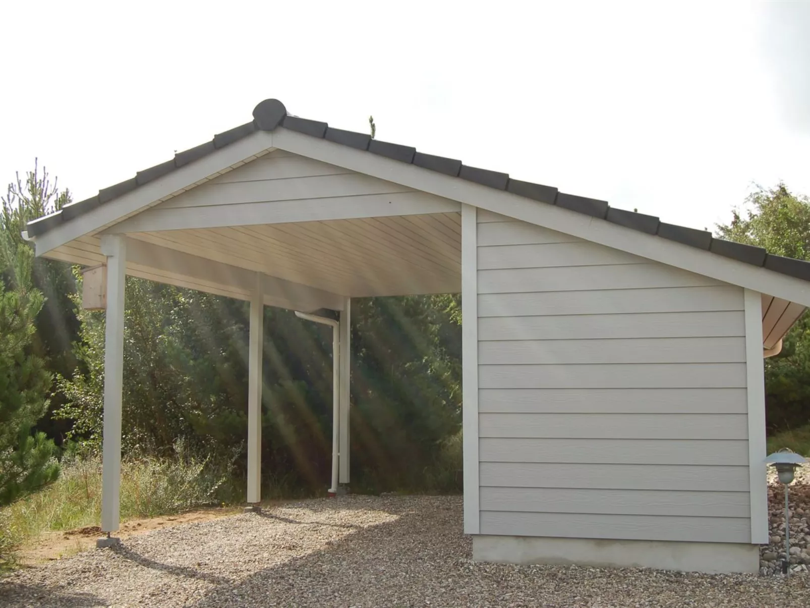 "Elsy" - 2.6km from the sea-Buiten