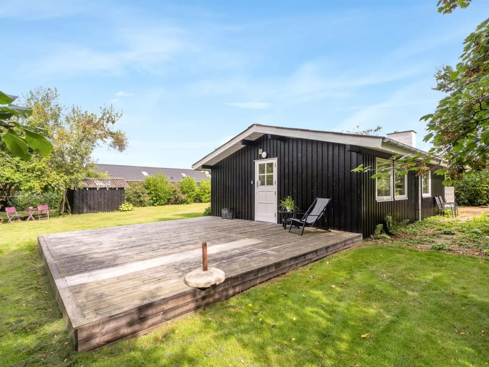 "Suoma" - 400m to the fjord-Buiten