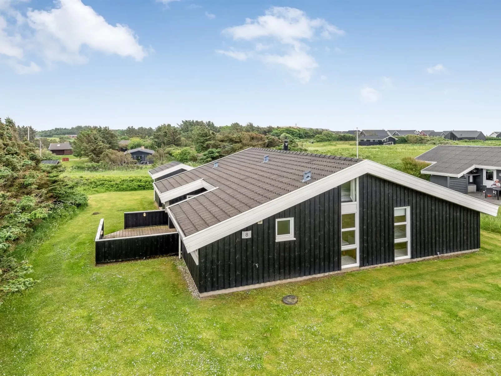 "Ellen" - 289m from the sea-Buiten