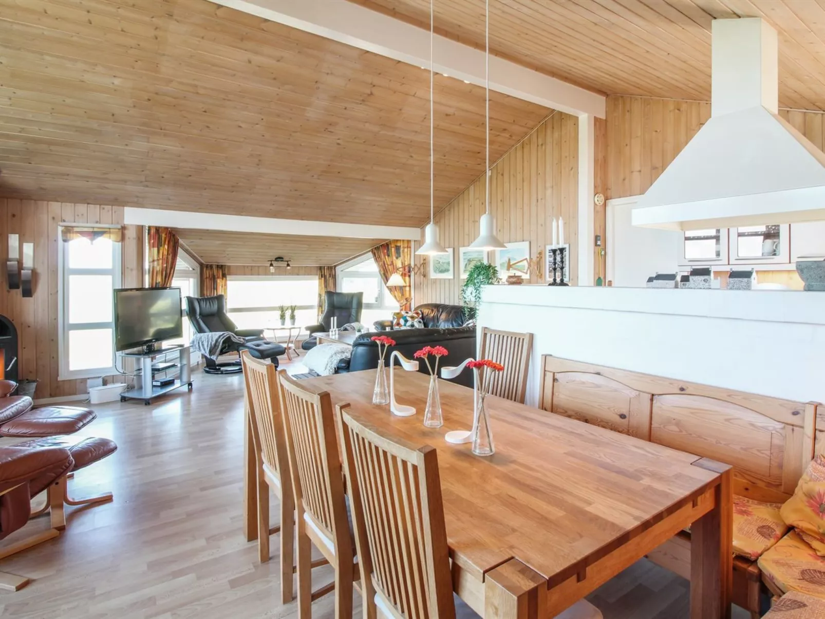 "Diderik" - 300m from the sea-Binnen