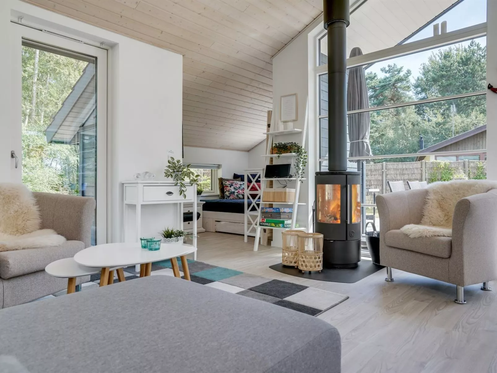 "Jelke" - 50m from the sea-Binnen