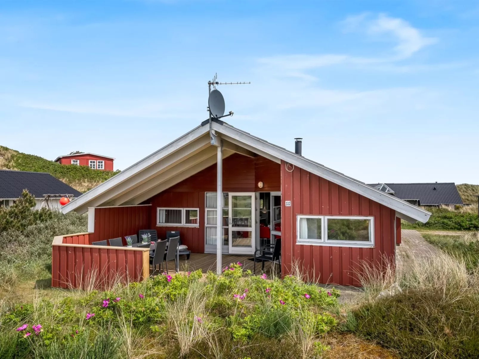 "Tuure" -  from the sea-Buiten