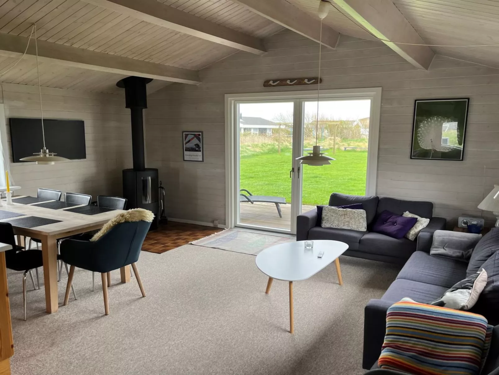 "Aashild" - 400m from the sea-Binnen