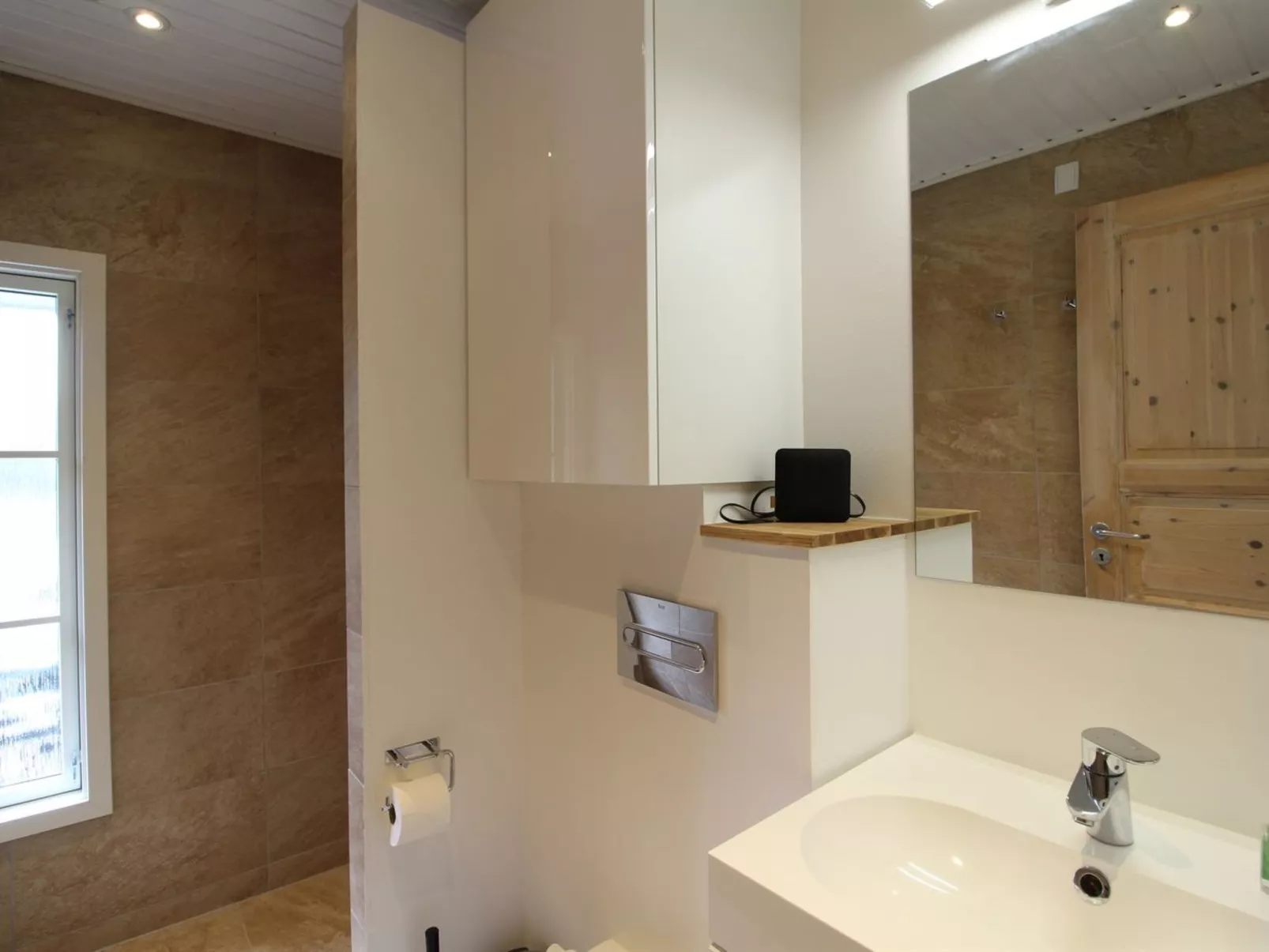 "Annlouise" - 300m from the sea-Binnen