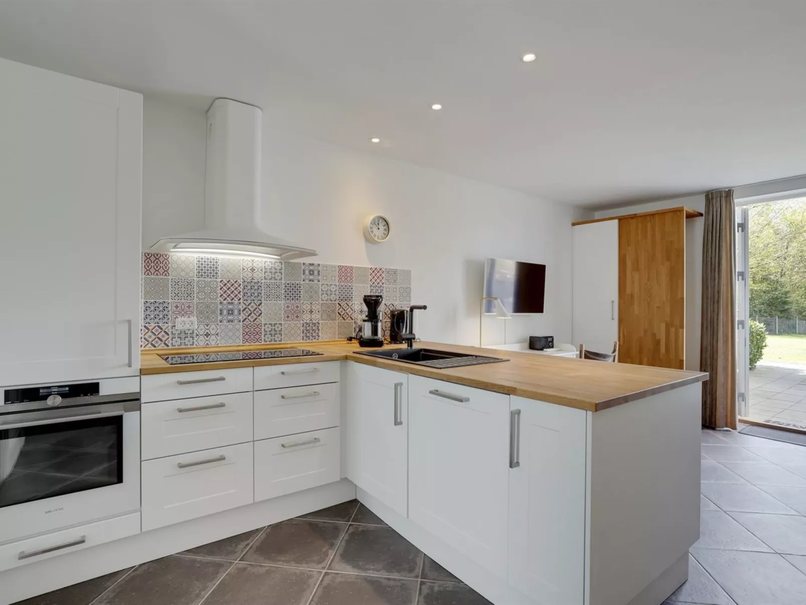 "Bertte" - 100m from the sea-Binnen