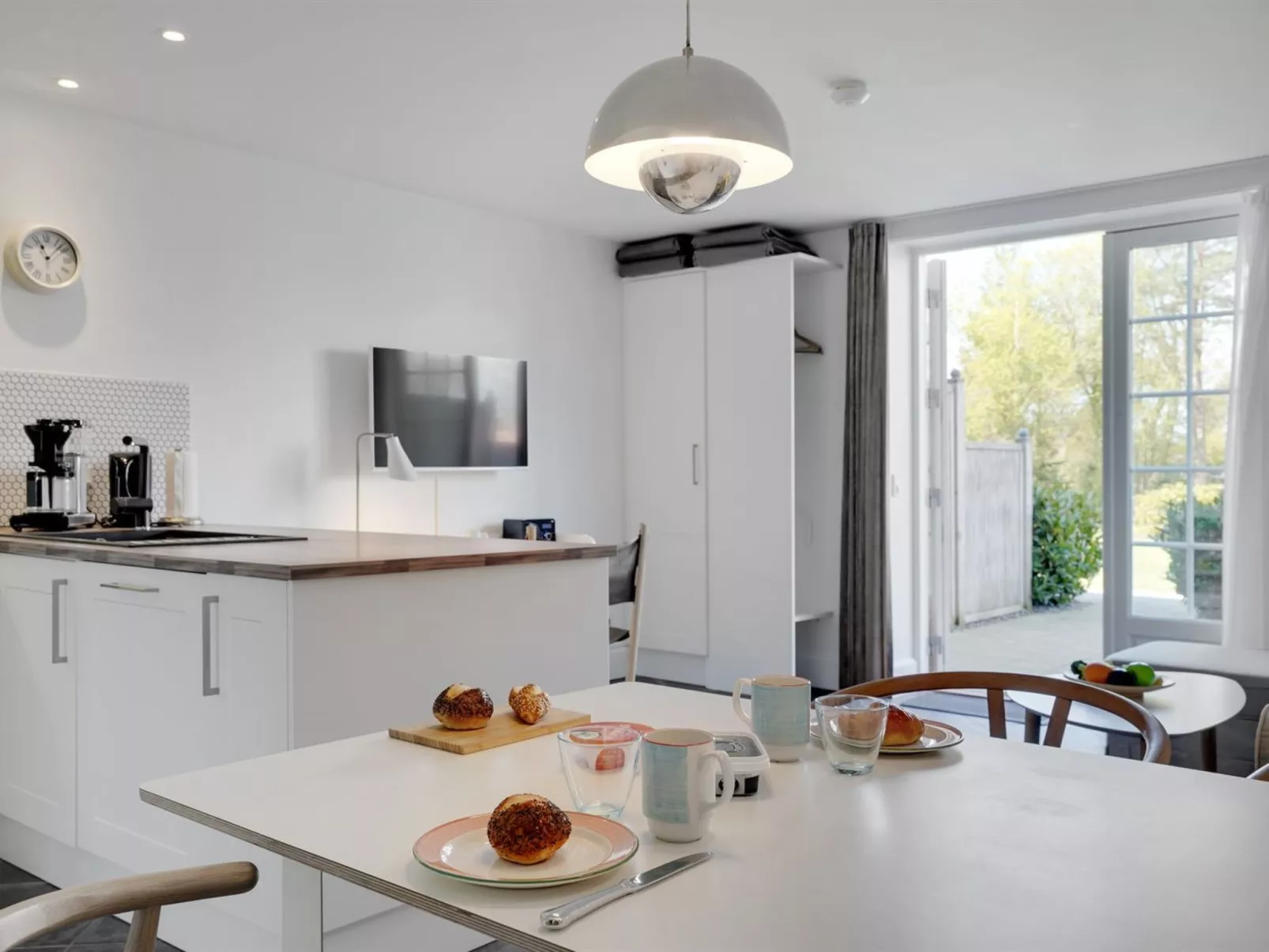 "Samson" - 100m from the sea-Binnen