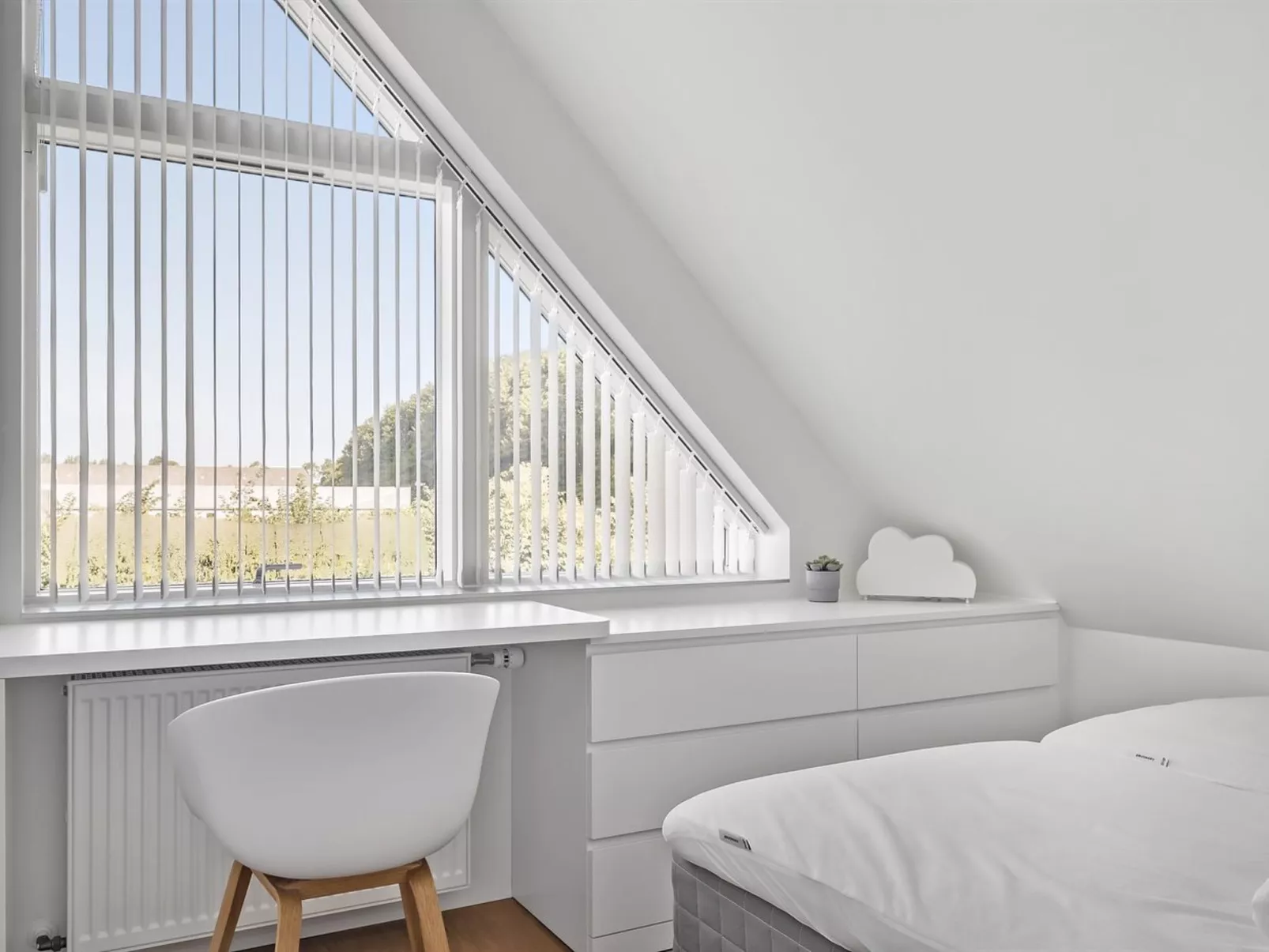 "Atanasij" -  from the sea-Binnen