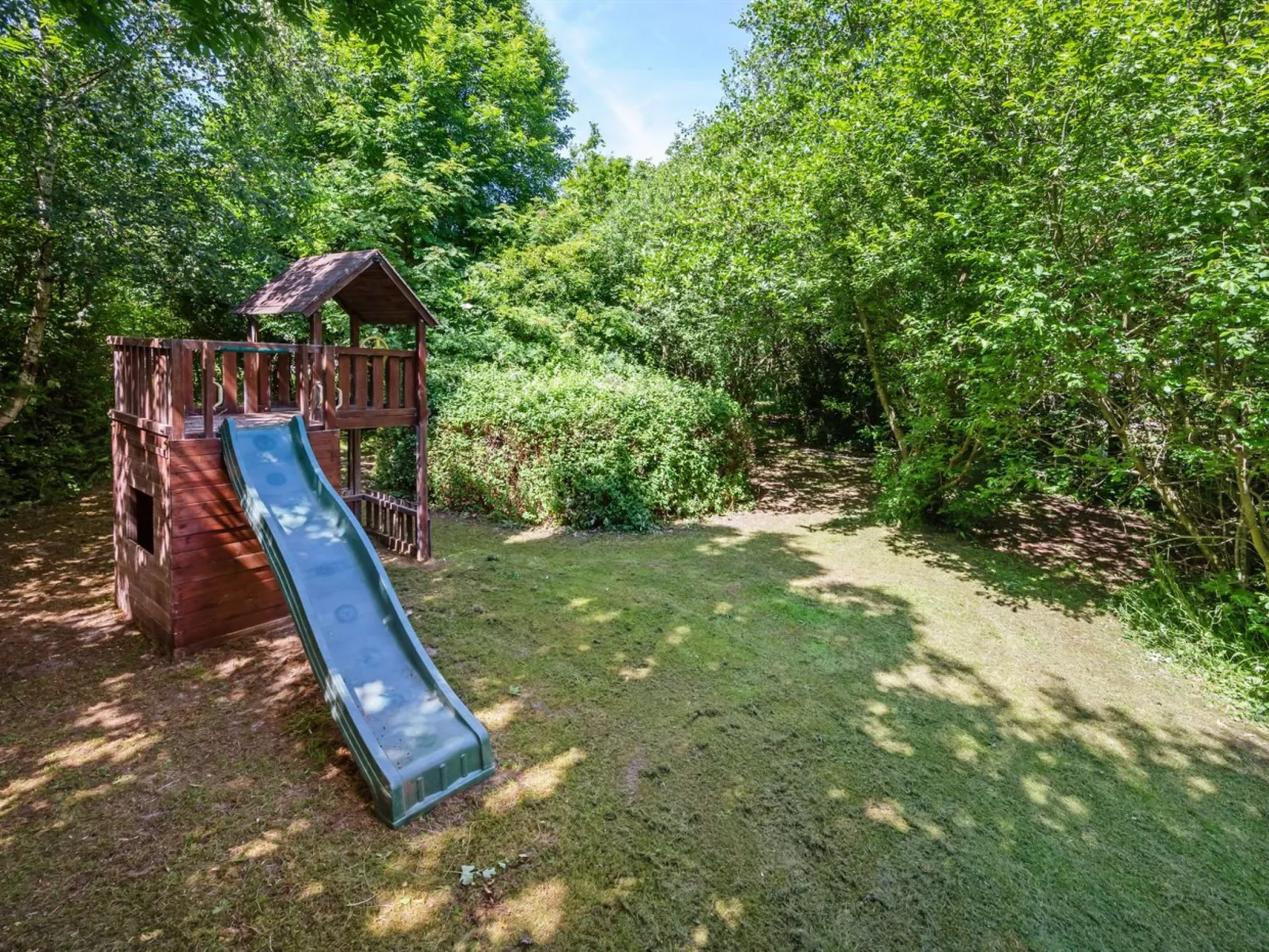 "Sanni" - 1.6km from the sea-Buiten