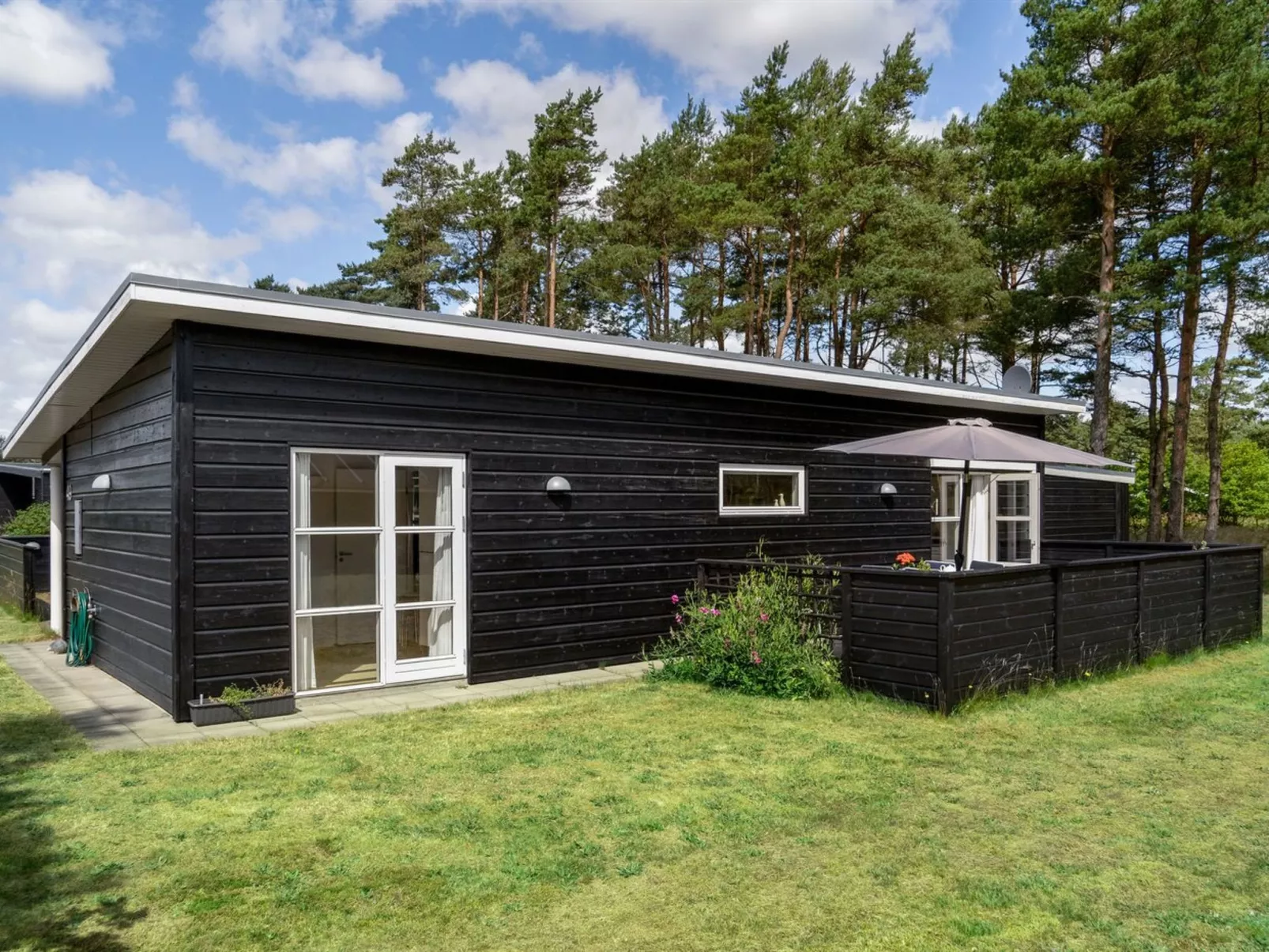 "Nele" - 400m from the sea-Buiten