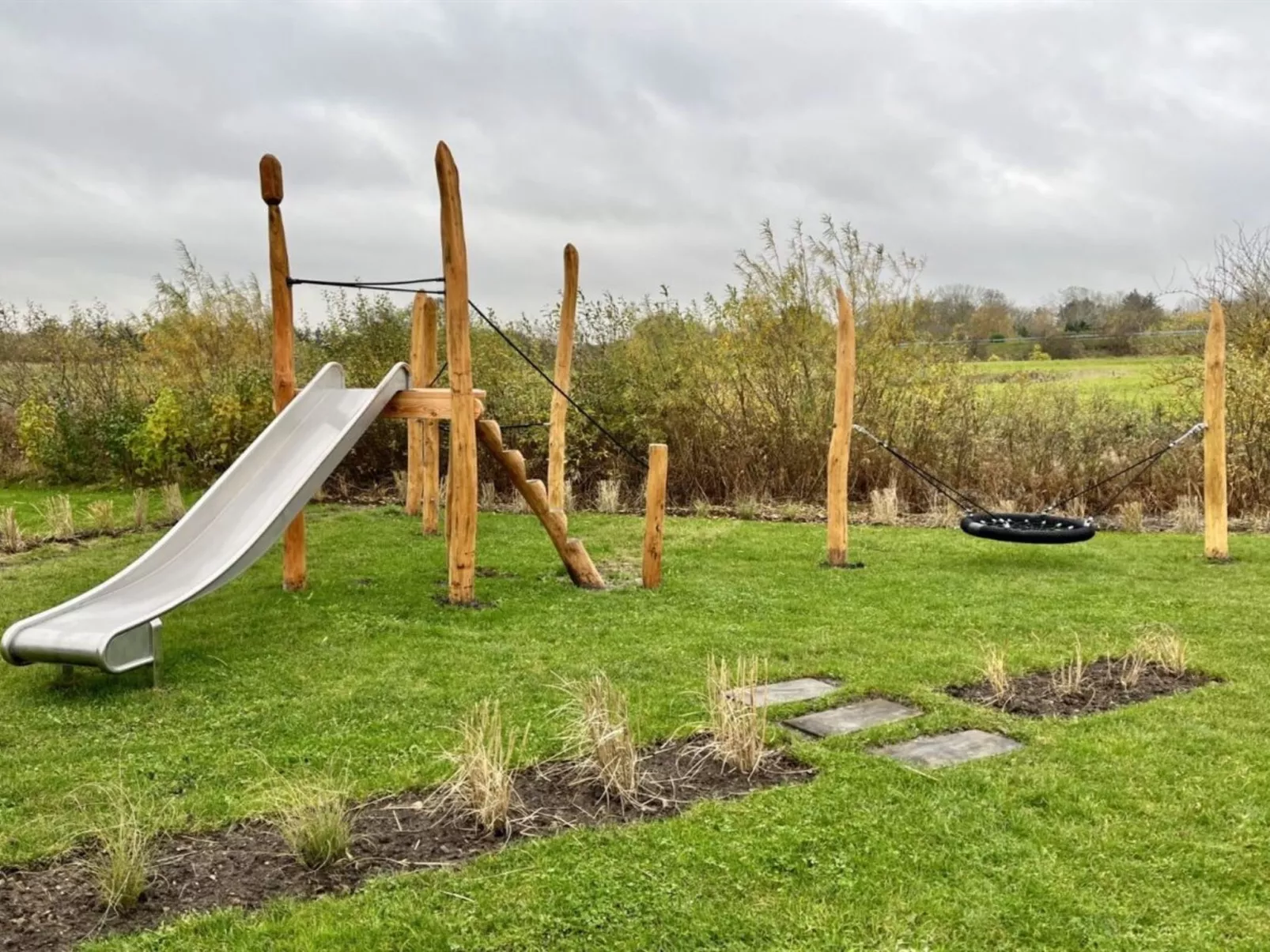 "Vara" - 800m from the sea-Buiten