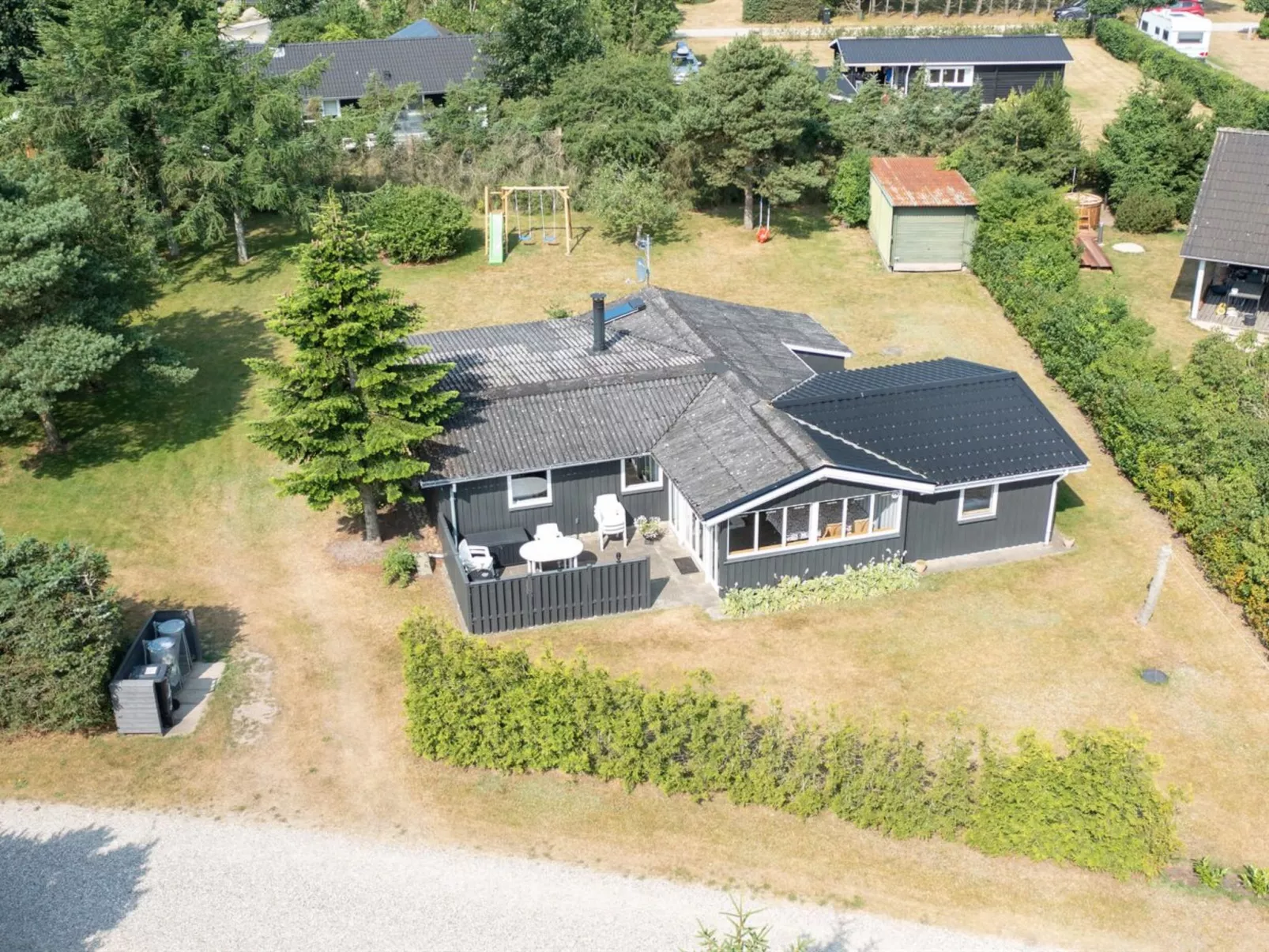 "Hope" - 350m to the fjord-Buiten