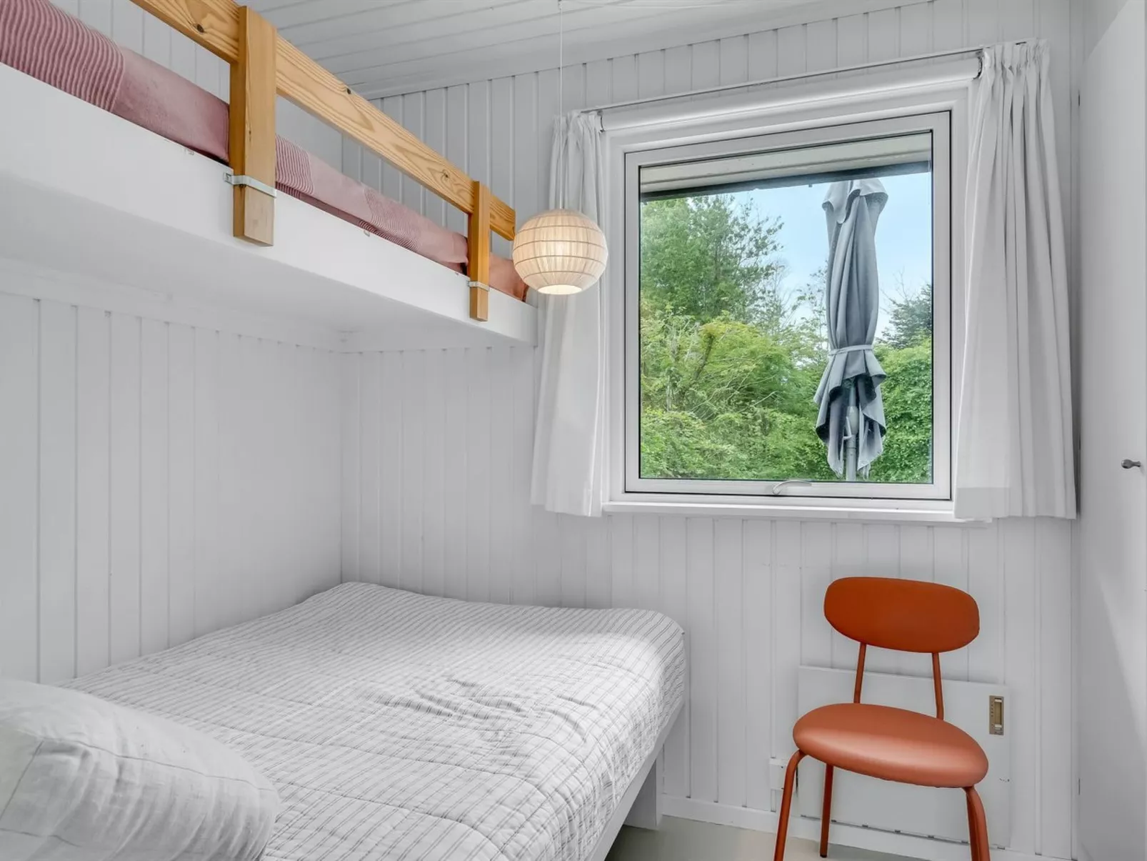 "Jarno" - 1km from the sea-Binnen