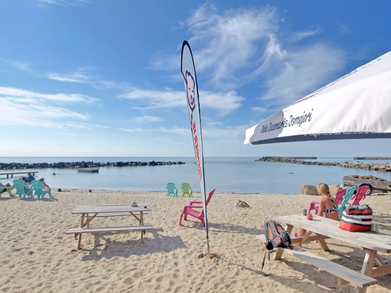 "Halldora" - 10m from the sea-Buiten