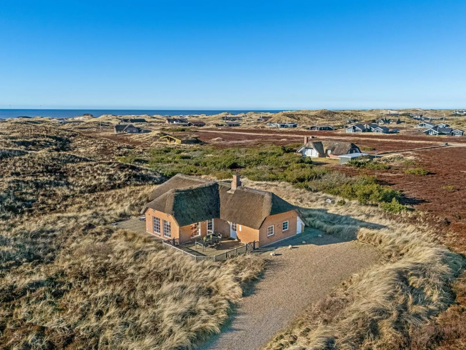 "Hærulf" - 300m from the sea-Buiten