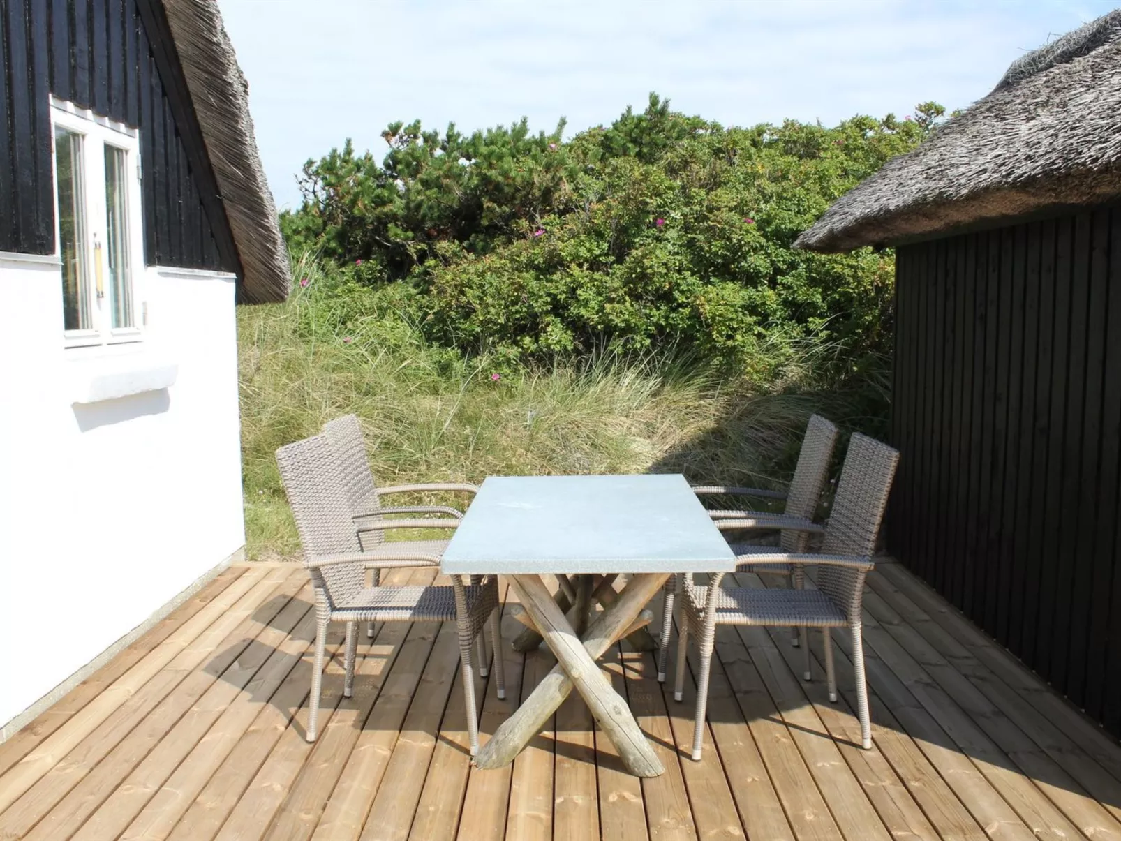 "Annielle" -  from the sea-Buiten