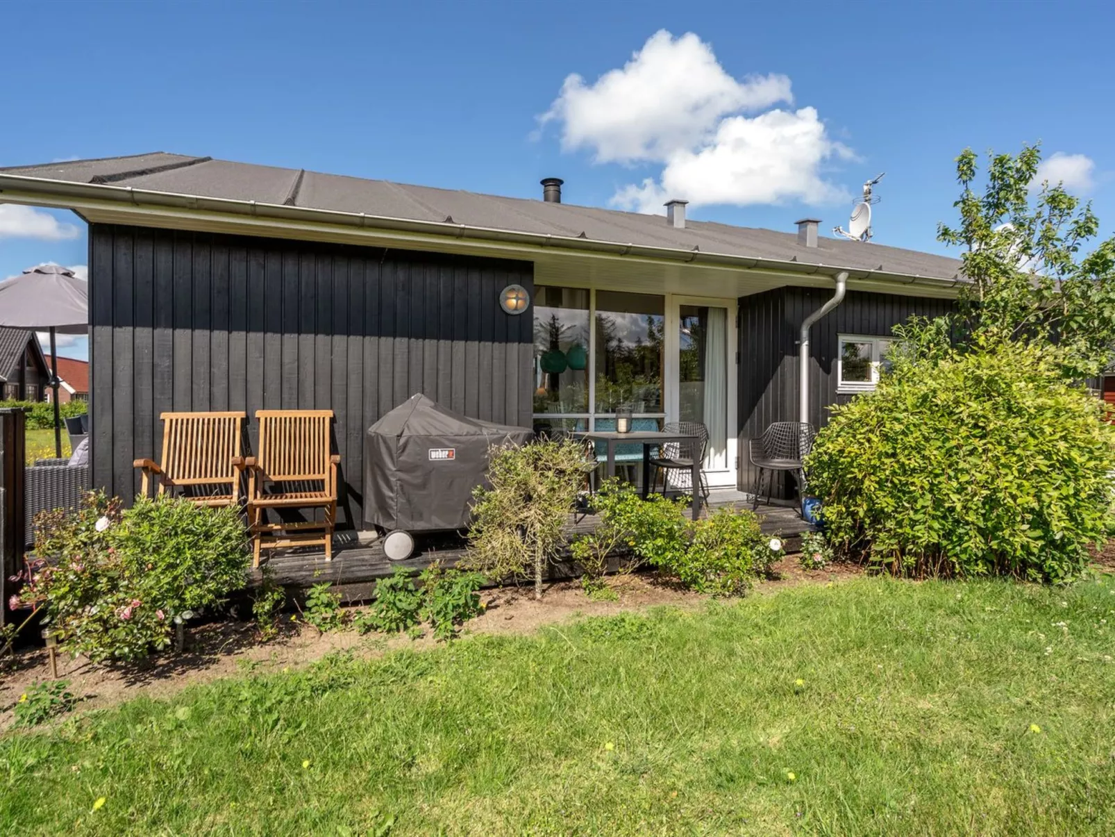 "Gudmunda" - 200m to the fjord-Buiten