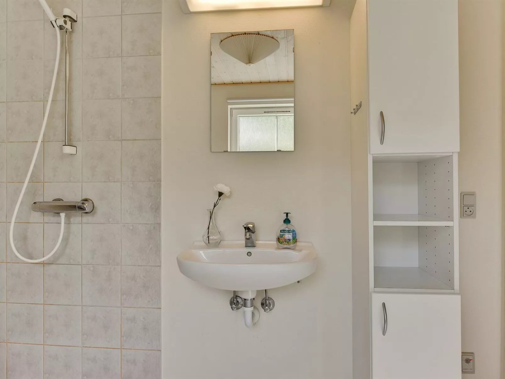 "Fausta" - 150m to the fjord-Binnen