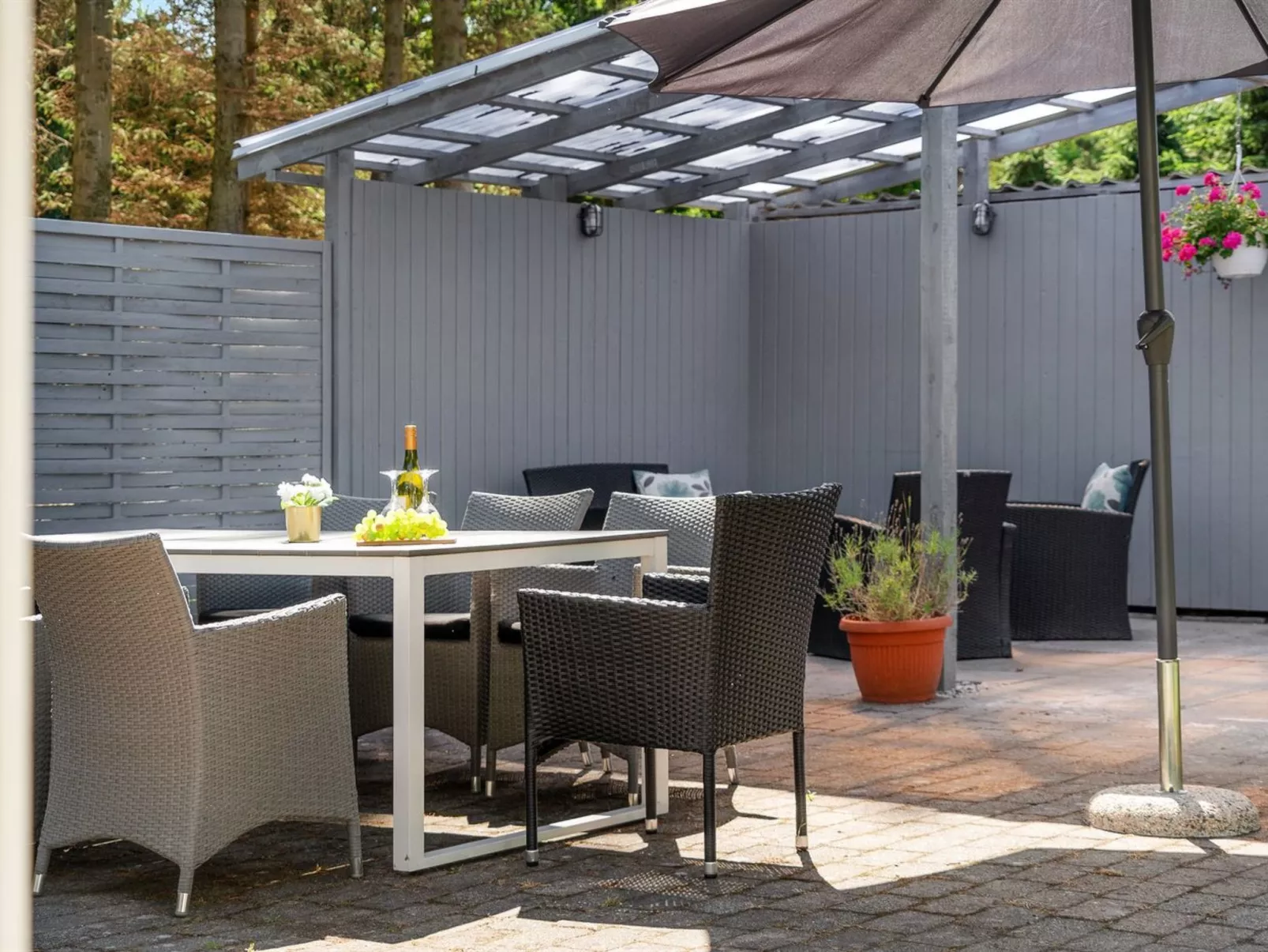 "Tannie" - 300m from the sea-Buiten