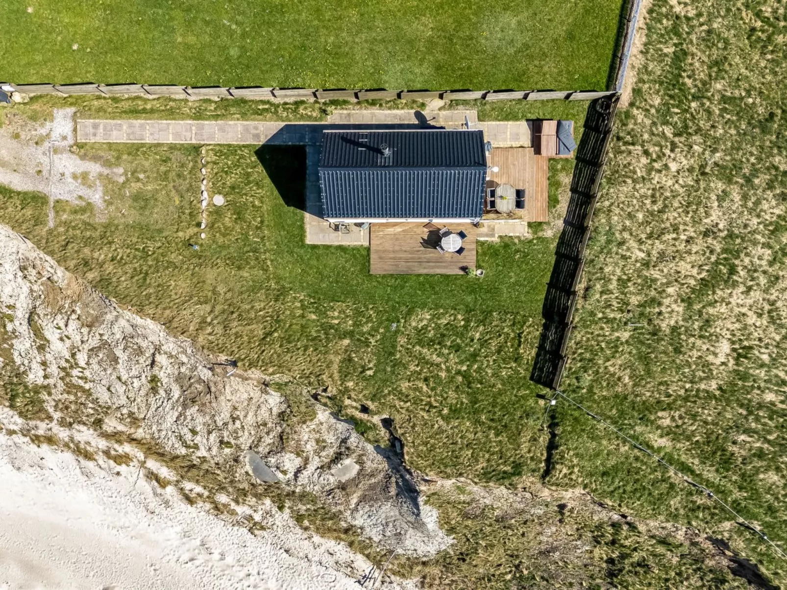 "Trifun" - 50m from the sea-Buiten