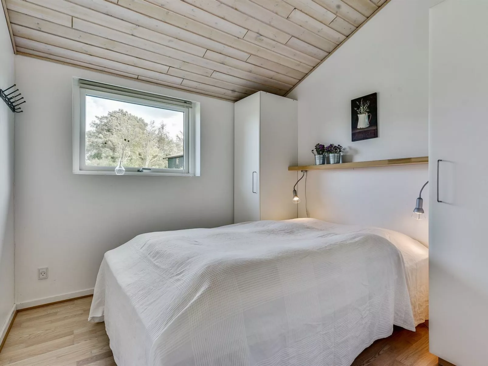 "Sylvelin" - 400m to the fjord-Binnen