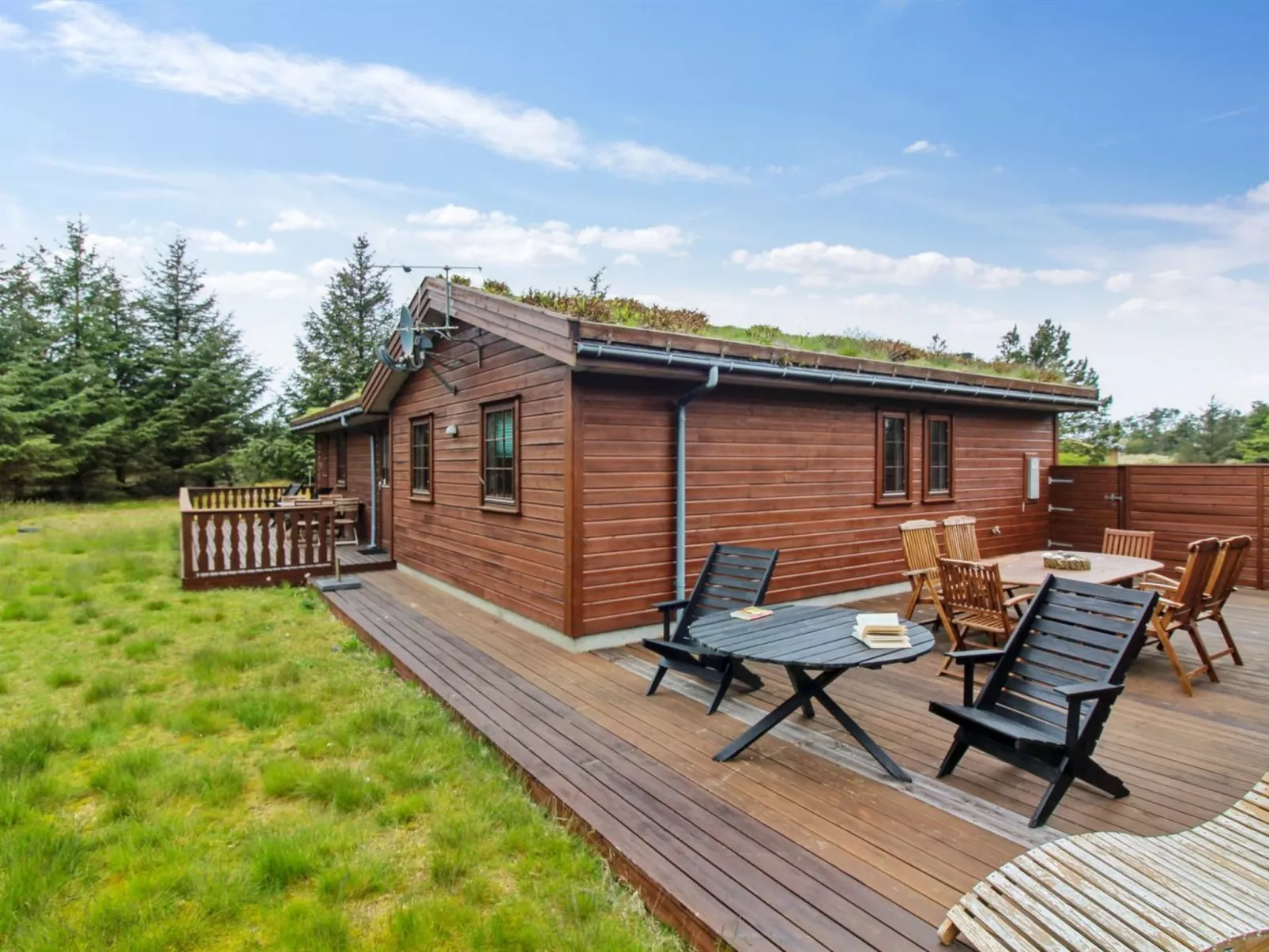 "Jo" - 1.2km from the sea-Buiten