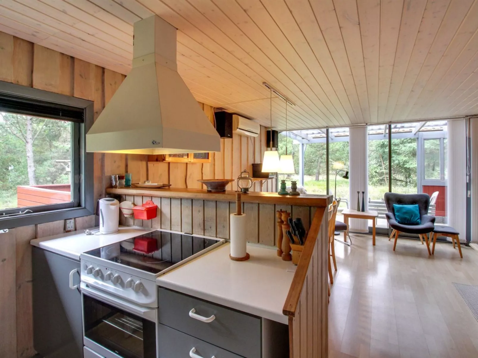 "Susett" - 300m to the fjord-Binnen