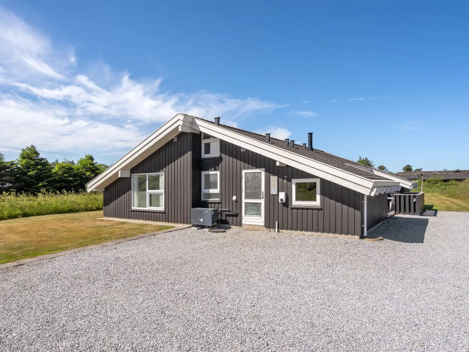 "Serine" - 800m from the sea-Buiten