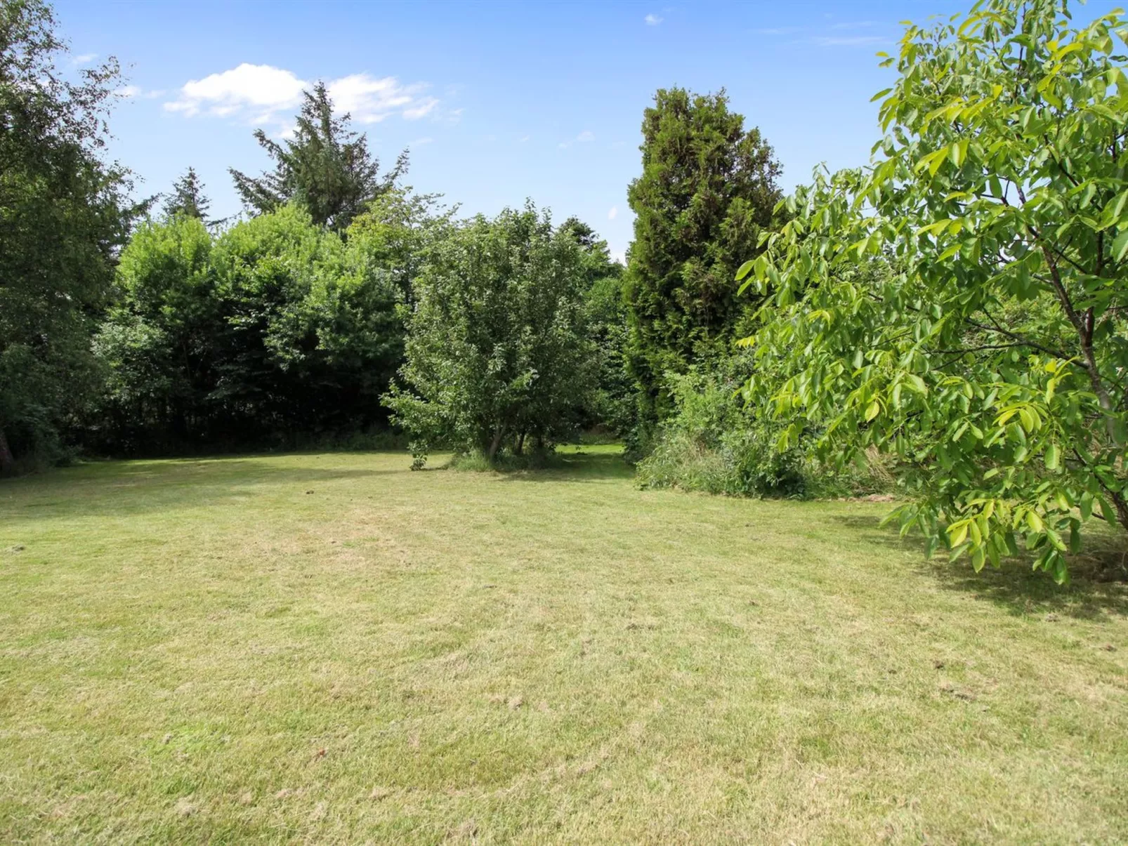 "Malene" - 700m to the fjord-Buiten